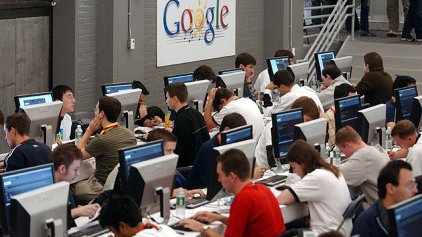 Tech Jobs When you hear the word tech, Silicon Valley almost immediately comes to mind. Home to Apple, Google, Facebook and hundreds more companies, the region ...
